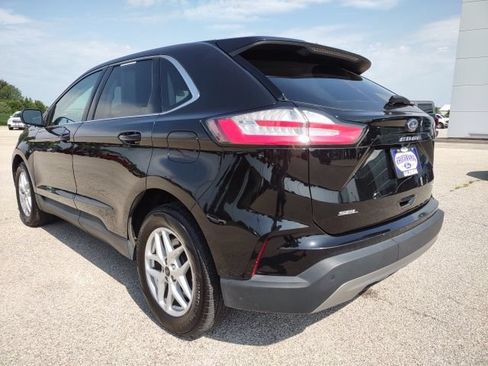 Used 2024 Ford Edge SEL AWD/4WD image 3