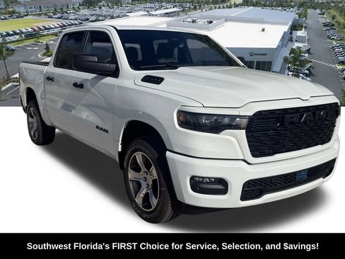 New 2026 RAM 1500 Express image 2