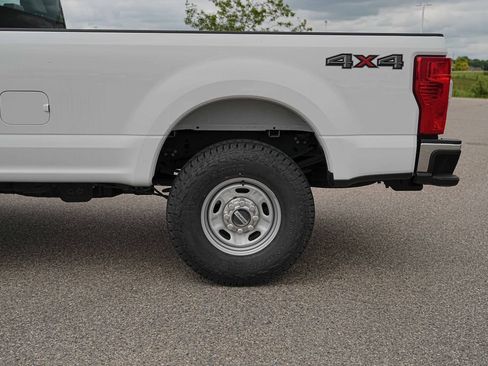 Used 2022 Ford F350 XL w/ Power Equipment Group AWD/4WD image 12