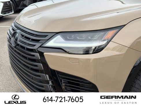 New 2026 Lexus LX 700h Overtrail image 13