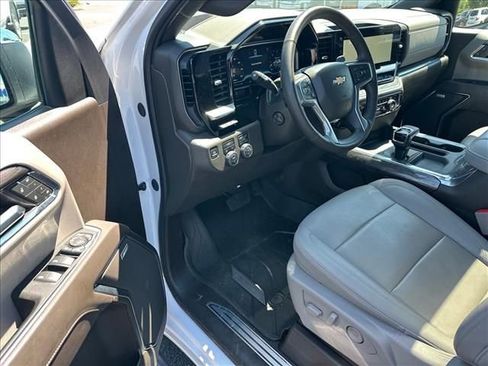 Certified 2024 Chevrolet Silverado 1500 LTZ w/ LTZ Premium Package AWD/4WD image 14