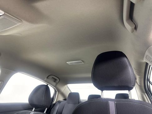Used 2025 Nissan Sentra SV FWD image 26
