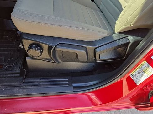 Used 2021 Ford Ranger XLT w/ Equipment Group 301A Mid image 38