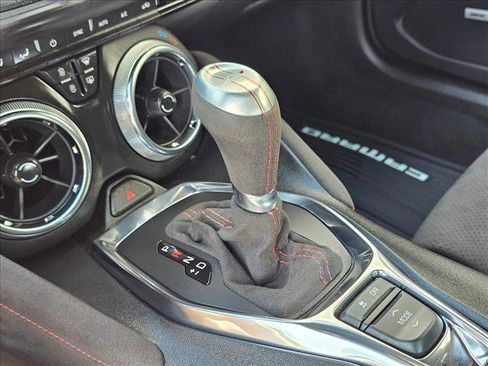 Used 2022 Chevrolet Camaro ZL1 RWD image 25