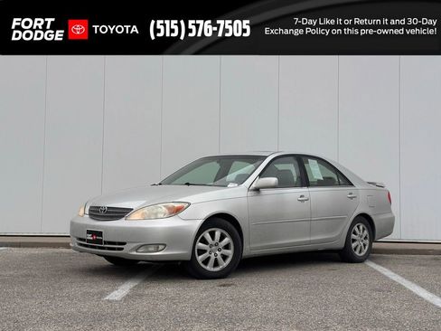 Used 2003 Toyota Camry LE image 1