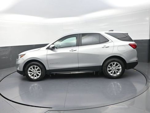Used 2021 Chevrolet Equinox LT image 29