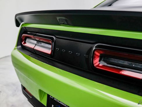 Used 2023 Dodge Challenger SRT Hellcat Redeye image 39