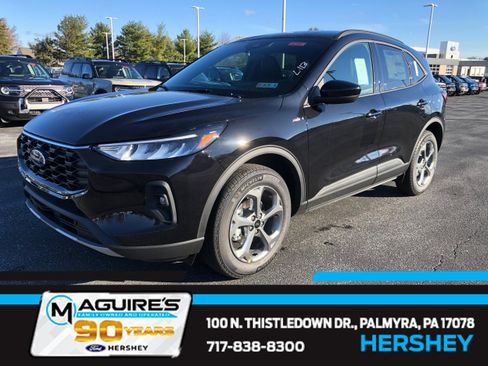 New 2026 Ford Escape ST-Line Select w/ Equipment Group 401A AWD/4WD image 8