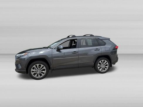 Used 2023 Toyota RAV4 XLE Premium AWD/4WD image 11
