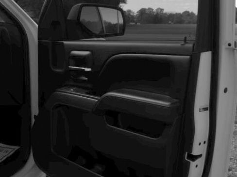 Used 2014 Chevrolet Silverado 1500 LT w/ Trailering Package image 5