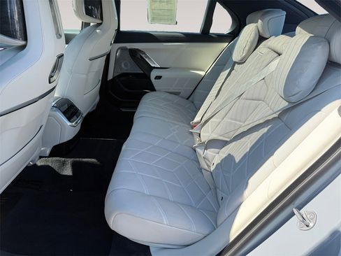 Certified 2023 BMW 760i xDrive 760i xDrive w/ Luxury Rear Seating Package image 12