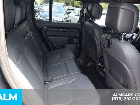 Used 2023 Land Rover Defender 110 V8 image 25