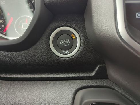 New 2026 RAM 1500 Big Horn AWD/4WD image 25