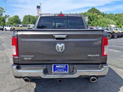 Used 2019 RAM 1500 Big Horn AWD/4WD image 5