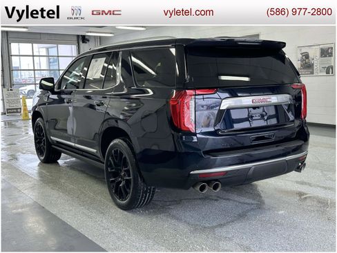 Used 2023 GMC Yukon Denali image 4