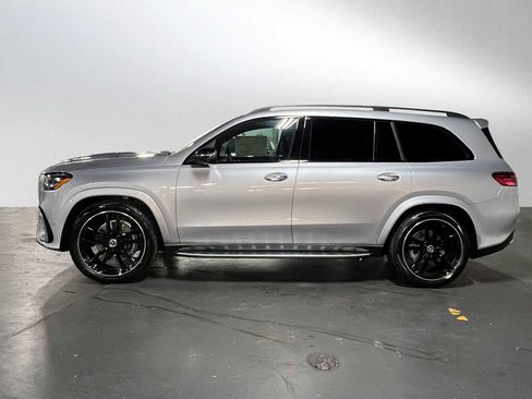 New 2026 Mercedes-Benz GLS 580 4MATIC image 6