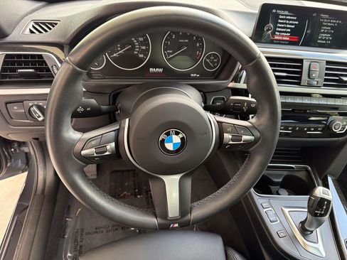 Used 2016 BMW 320i xDrive Sedan AWD/4WD image 11