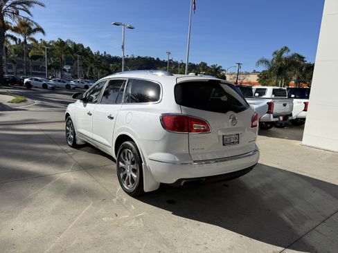 Used 2017 Buick Enclave Premium w/ Enclave Tuscan Edition image 23
