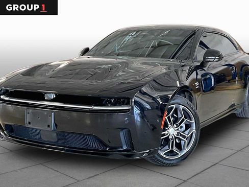 Used 2024 Dodge Charger Daytona R/T w/ Plus Group AWD/4WD image 1