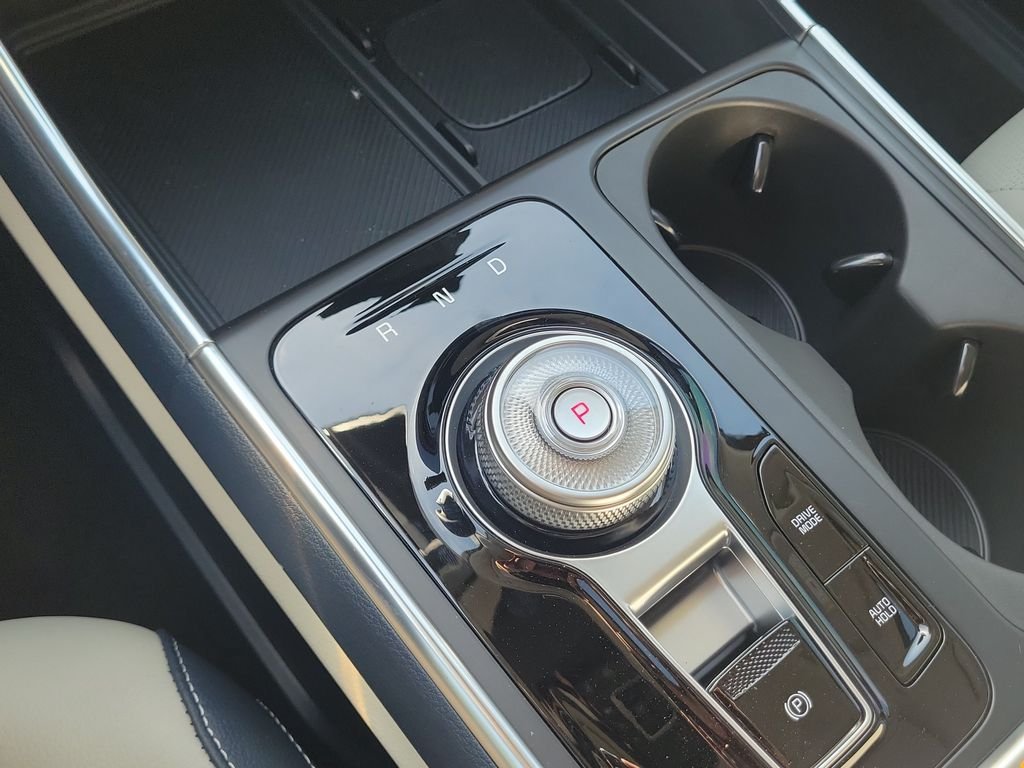 New 2026 Kia Carnival SX Prestige FWD image 35