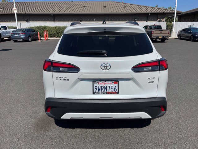 Used 2026 Toyota Corolla Cross XLE w/ Convenience Package AWD/4WD image 3