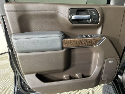 Used 2021 GMC Sierra 1500 Denali AWD/4WD image 11