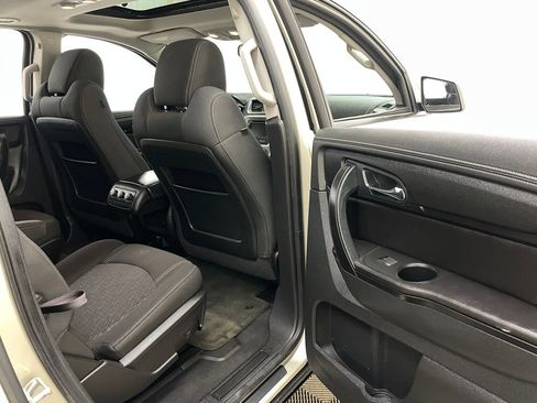 Used 2014 GMC Acadia SLE FWD image 41