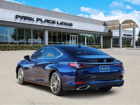 Certified 2025 Lexus ES 350 350 Premium Package image 4