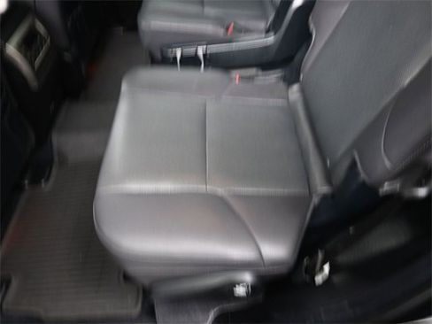 Used 2021 Lexus GX 460 Premium image 23