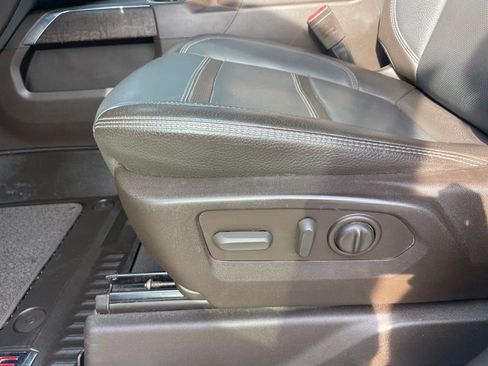 Used 2022 GMC Sierra 2500 Denali w/ Denali Ultimate Package AWD/4WD image 12