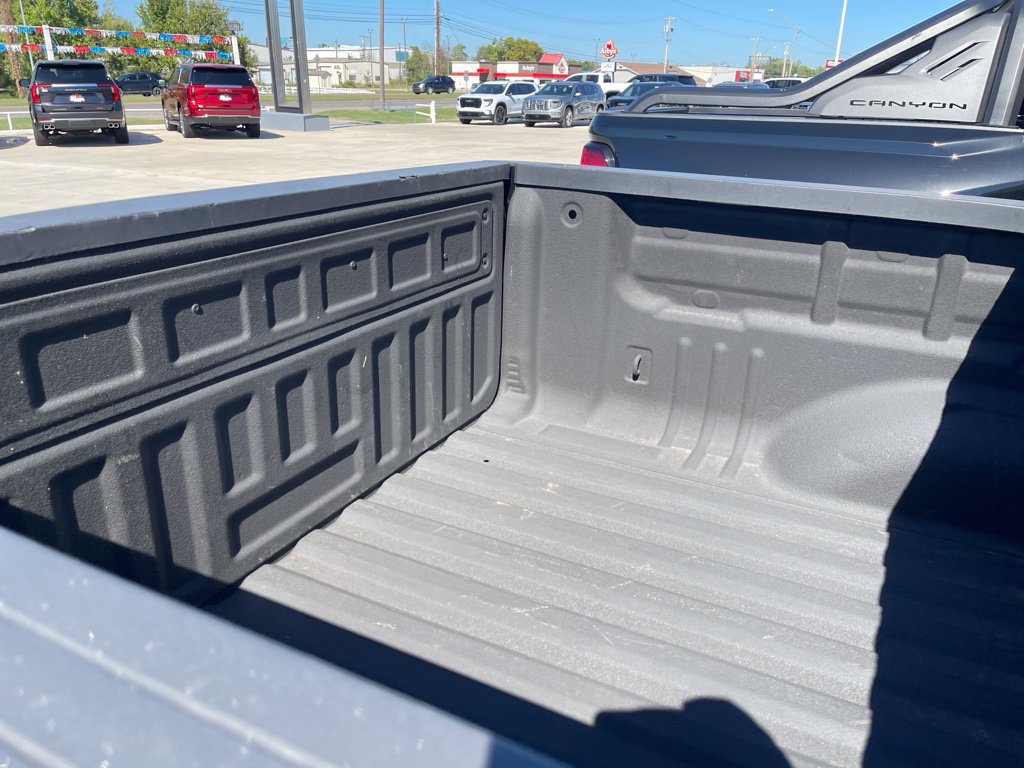 Used 2018 GMC Canyon All Terrain w/ Trailering Package AWD/4WD image 4