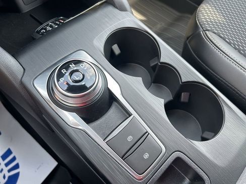 New 2025 Ford Escape SE image 21