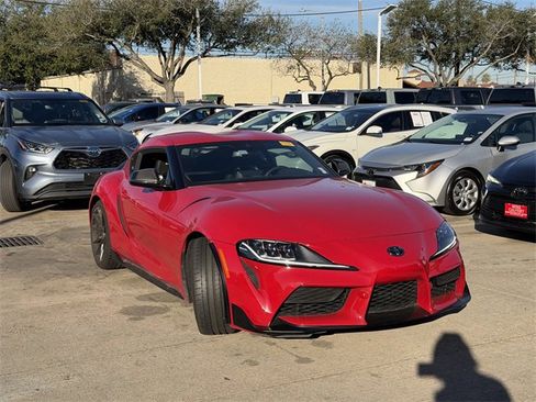 Used 2026 Toyota Supra image 3