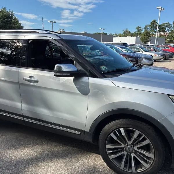 Used 2017 Ford Explorer Platinum AWD/4WD image 15