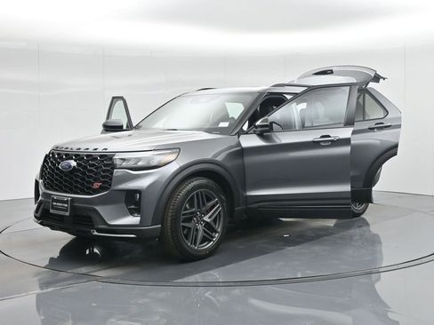 New 2025 Ford Explorer ST w/ Sun And Sound Package image 25