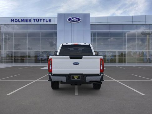 New 2026 Ford F250 XLT w/ FX4 Off-Road Package image 5