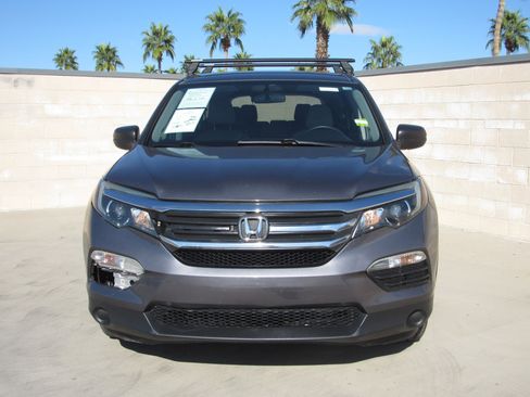 Used 2016 Honda Pilot LX image 3