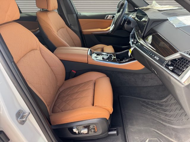 Certified 2026 BMW X5 xDrive50e AWD/4WD image 16