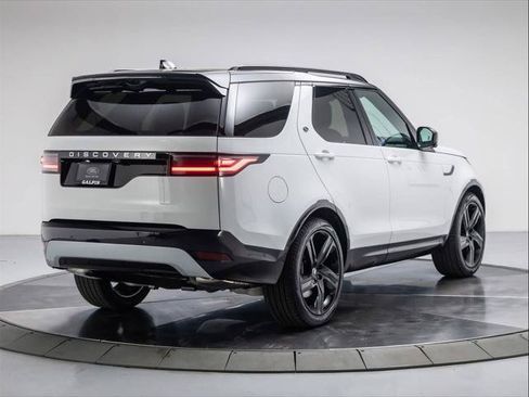 New 2026 Land Rover Discovery Limited Edition AWD/4WD image 5