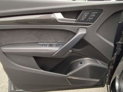 Used 2018 Audi SQ5 Premium Plus w/ S Sport Package image 13