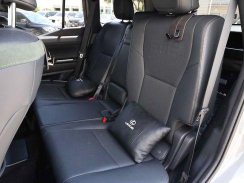 Used 2024 Lexus GX 550 AWD/4WD image 41