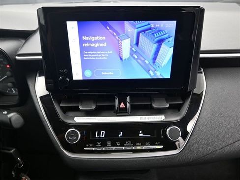 Used 2024 Toyota Corolla LE image 13