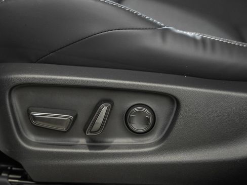 New 2026 Toyota C-HR AWD/4WD image 36