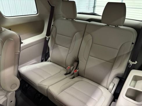 Used 2018 GMC Acadia Denali FWD image 13