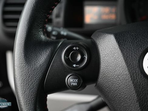 Used 2012 Scion iQ Base 2dr Hatchback image 21