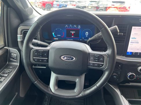 Used 2024 Ford F250 Lariat AWD/4WD image 20