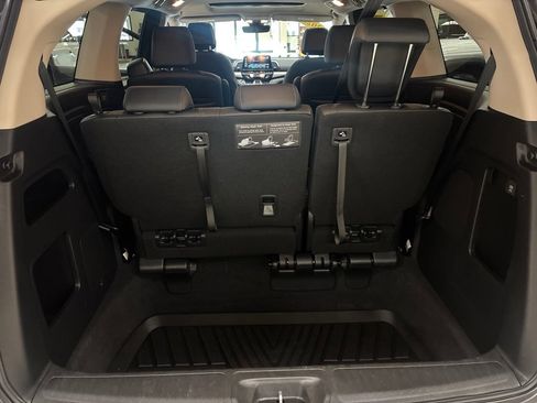 Used 2025 Honda Odyssey EX-L image 29