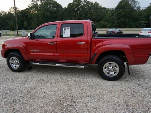 Used 2012 Toyota Tacoma PreRunner image 8