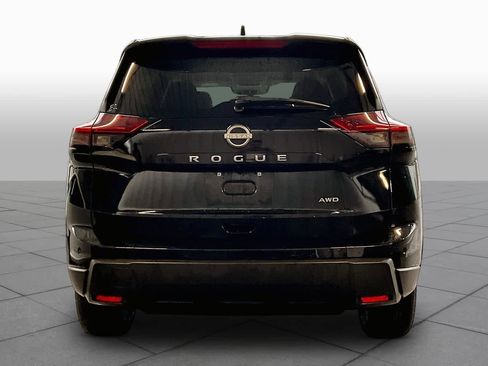 Used 2025 Nissan Rogue SV AWD/4WD image 5