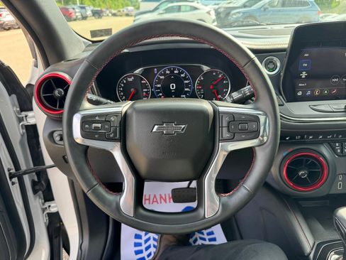 Certified 2023 Chevrolet Blazer RS w/ Driver Confidence II Package image 19